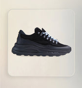 SNEAKPEAK BLACK SNEAKERS